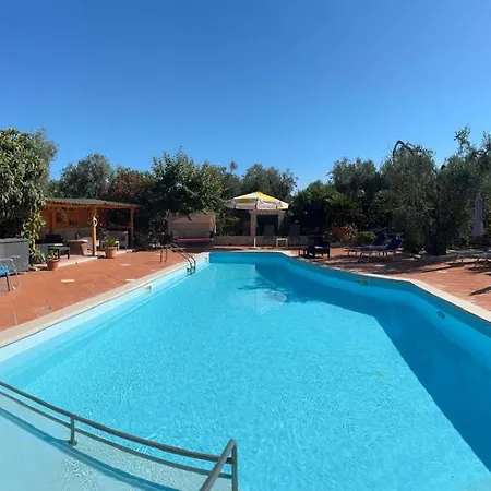 Monica Lägenhetshotell