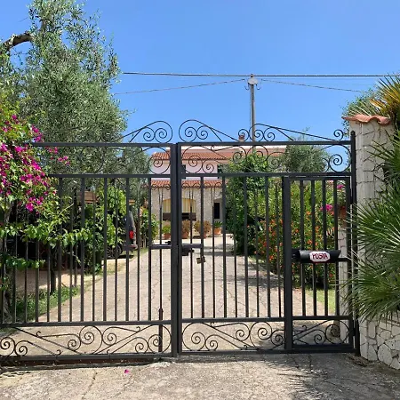 Appart hôtel Monica 3*